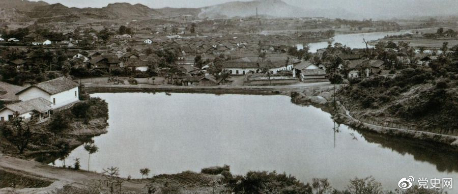 1930年8月23日，紅一軍團(tuán)和紅三軍團(tuán)在湖南瀏陽(yáng)永和市會(huì)師，組成中國(guó)工農(nóng)紅軍第一方面軍，朱德任總司令，毛澤東任總前委書記兼總政治委員。圖為瀏陽(yáng)永和市。